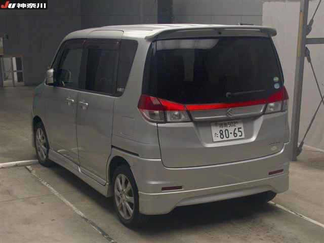 SUZUKI SOLIO 2012