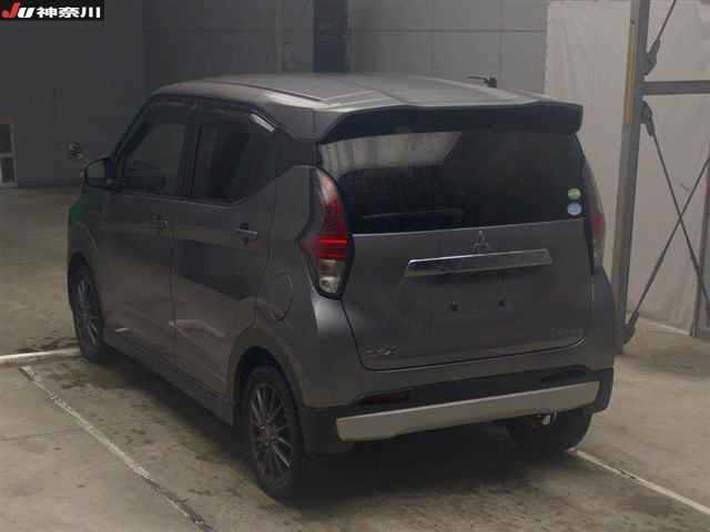 MITSUBISHI EK X 2020
