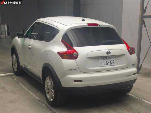 NISSAN JUKE 2013
