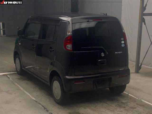 SUZUKI MRWAGON 2011