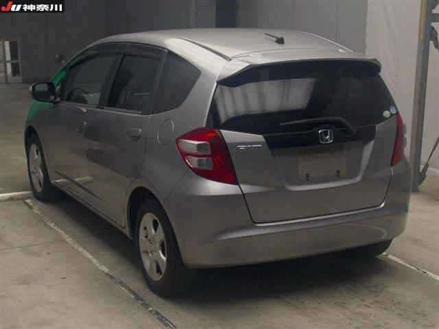 HONDA FIT 2010
