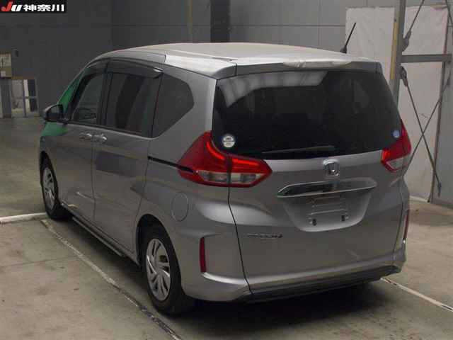HONDA FREED 2018