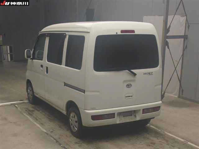 DAIHATSU HIJET VAN 2015