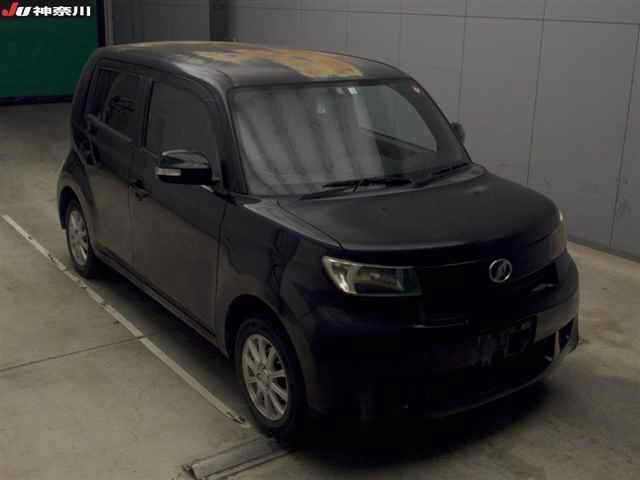 TOYOTA BB 2010