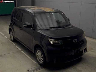 TOYOTA BB 2010