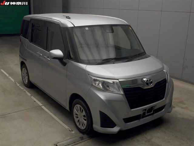 TOYOTA ROOMY 2019
