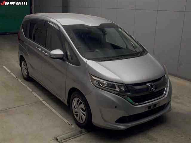 HONDA FREED 2018