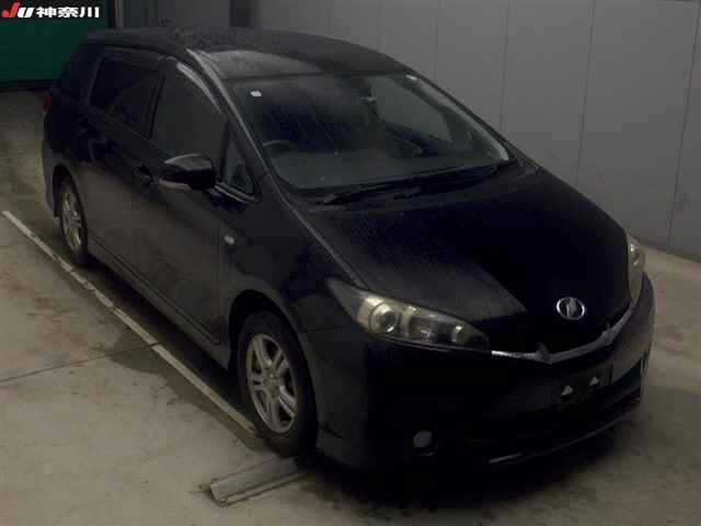 TOYOTA WISH 2009