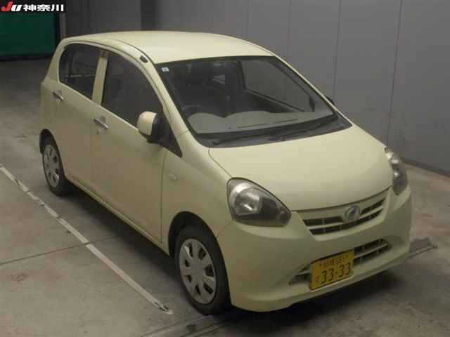 DAIHATSU MIRA E S 2013
