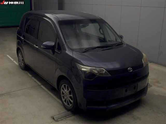 TOYOTA SPADE 2012
