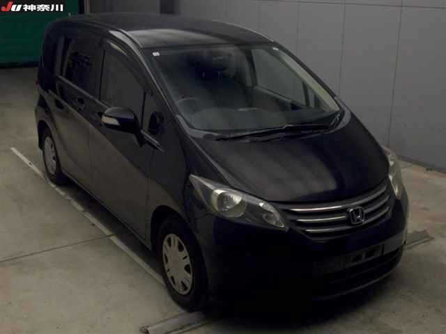 HONDA FREED 2008