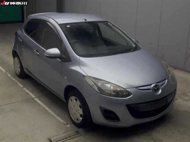 MAZDA DEMIO 2013