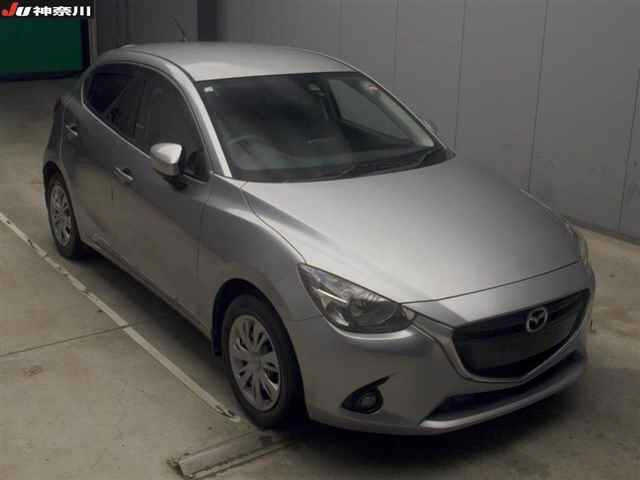 MAZDA DEMIO 2014