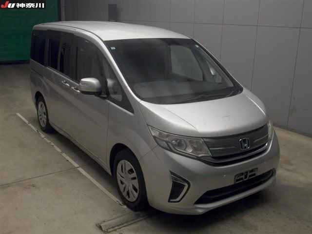 HONDA STEP WAGON 2017