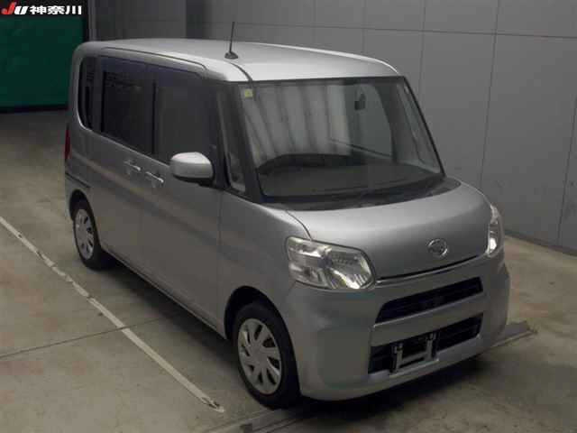 DAIHATSU TANTO 2016