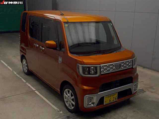 DAIHATSU WAKE 2014