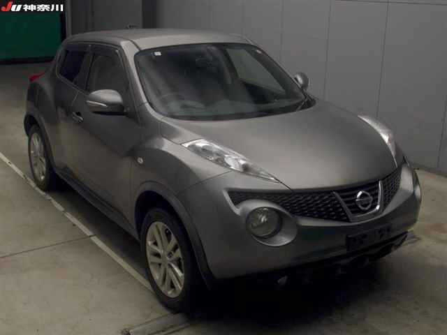 NISSAN JUKE 2013
