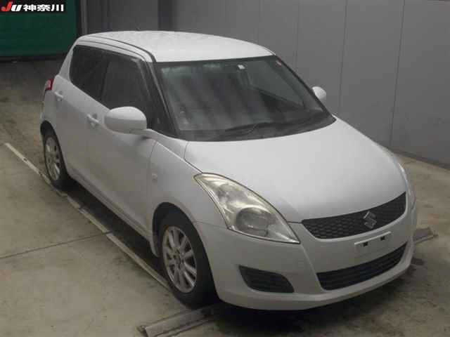 SUZUKI SWIFT 2012