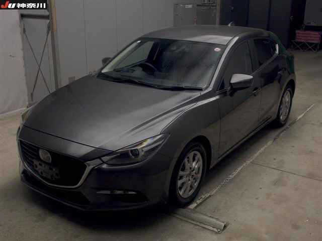 MAZDA AXELA 2018