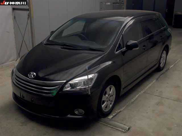 TOYOTA MARK X ZIO 2010
