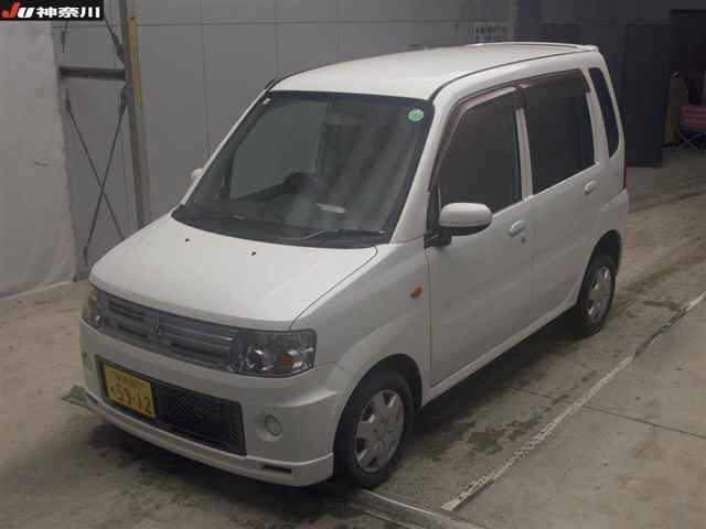 MITSUBISHI TOPPO 2011