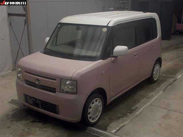 DAIHATSU MOVE CONTE 2014