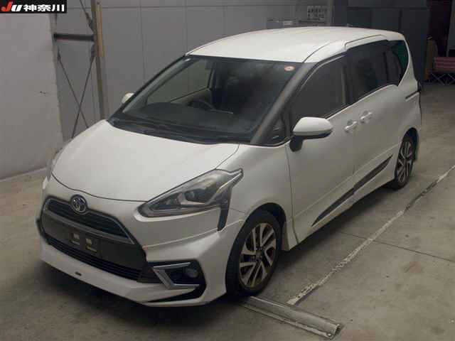 TOYOTA SIENTA 2016