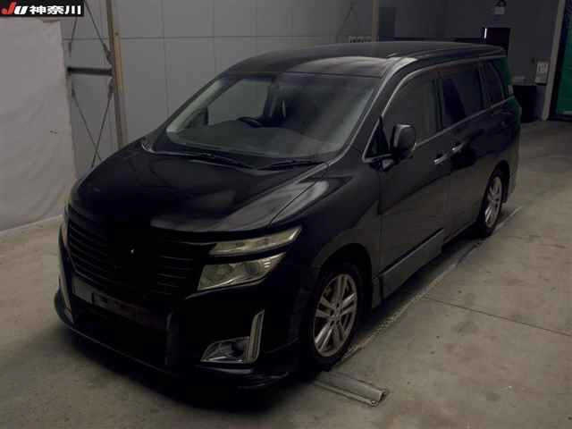 NISSAN ELGRAND 2010