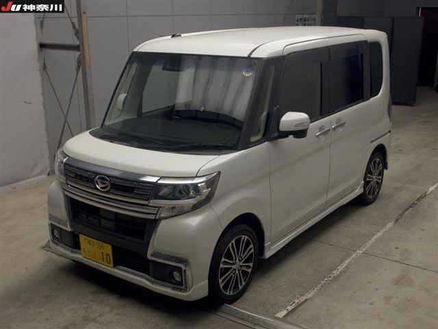 DAIHATSU TANTO 2017