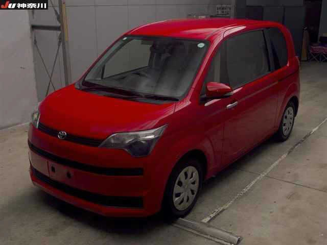 TOYOTA SPADE 2013