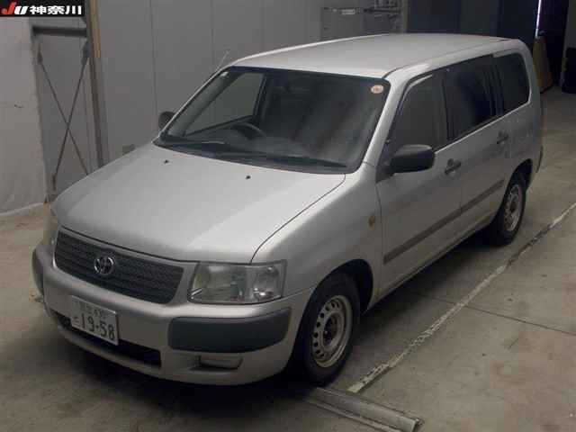 TOYOTA SUCCEED 2013
