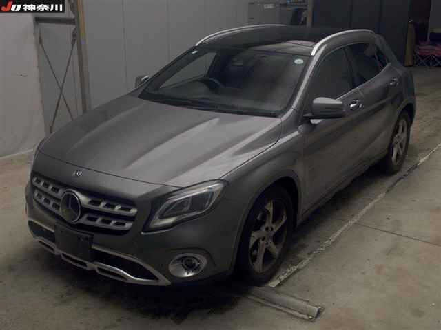 MERCEDES BENZ GLA CLASS 2018
