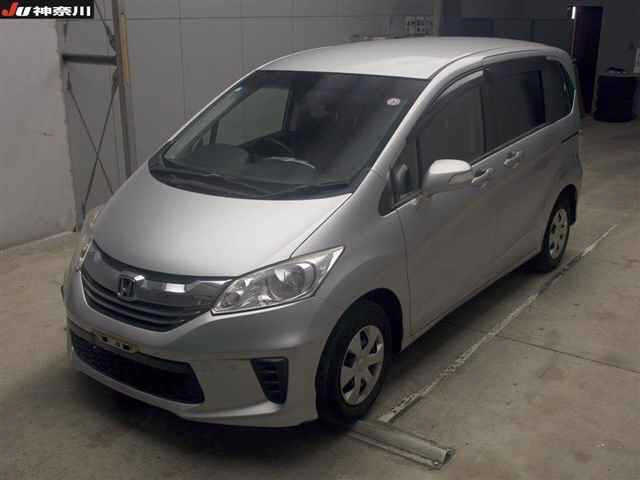 HONDA FREED 2014