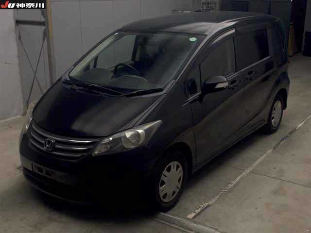 HONDA FREED 2008
