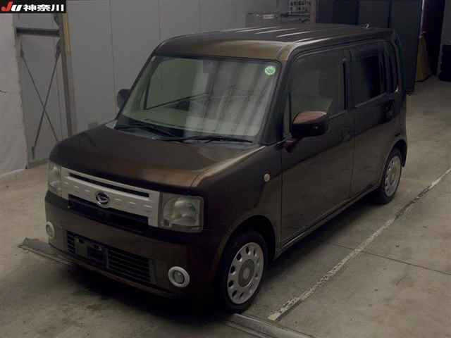 DAIHATSU MOVE CONTE 2014