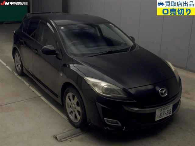 MAZDA AXELA 2010