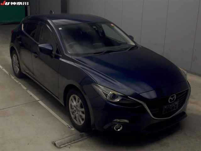 MAZDA AXELA 2016