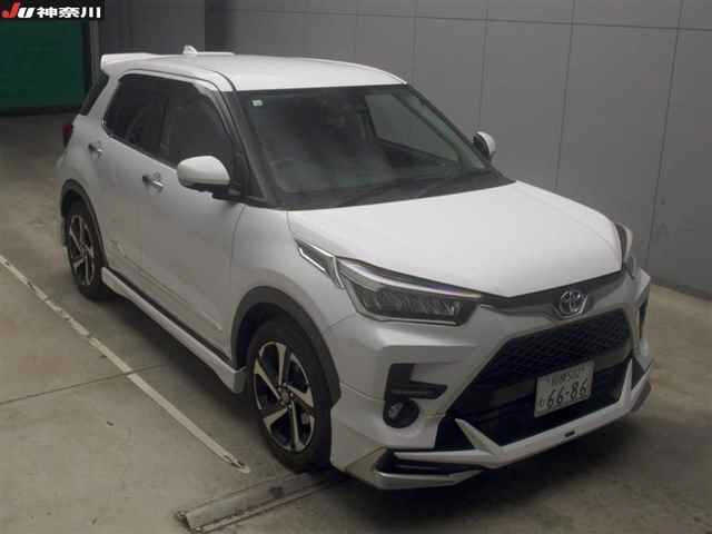 TOYOTA RAIZE 2022