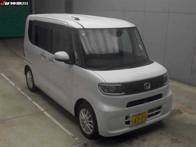 DAIHATSU TANTO 2023