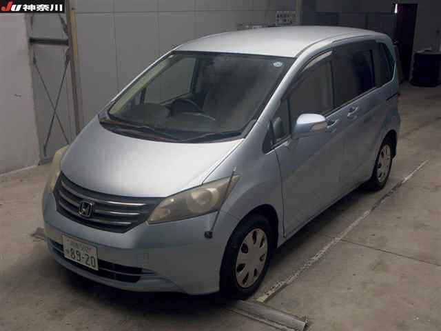 HONDA FREED 2009