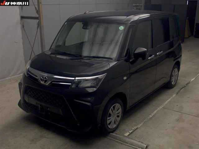 TOYOTA ROOMY 2022