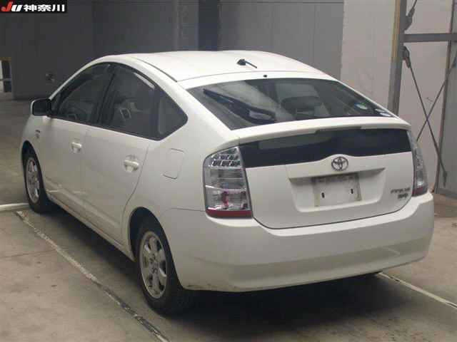 TOYOTA PRIUS 2010