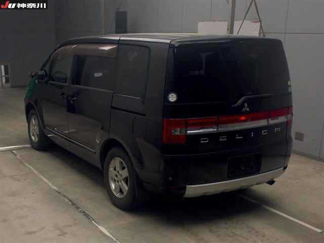 MITSUBISHI DELICA D5 2014