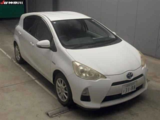 TOYOTA AQUA 2012