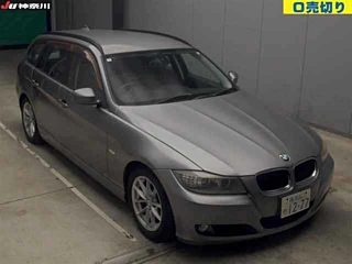 BMW 3 SERIES 2011