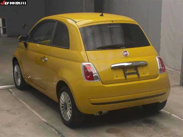 FIAT 500 2015