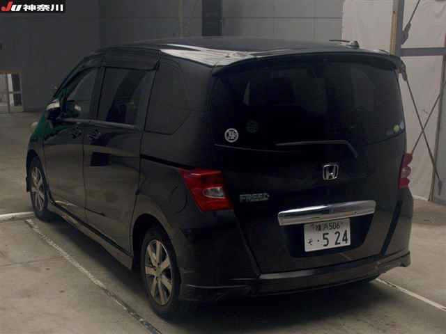 HONDA FREED 2009