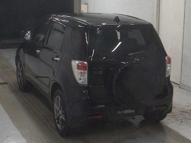 DAIHATSU BEGO 2015