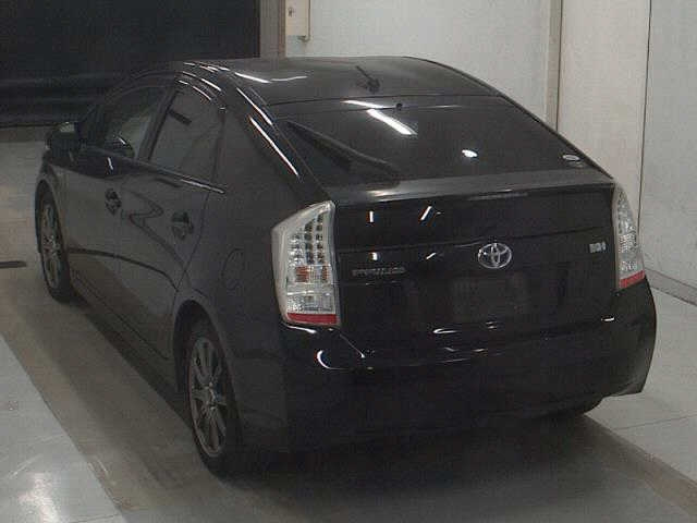 TOYOTA PRIUS 2010