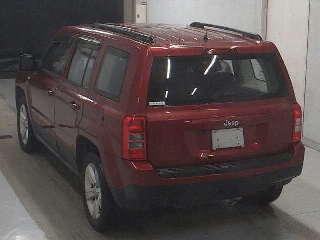 CHRYSLER JEEP PATRIOT 2011